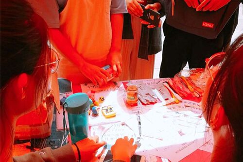 歌词接龙发放小礼品