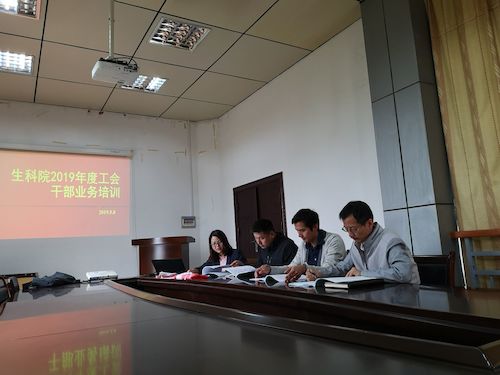 `Z~3H}QB{KPRMKS4GQSQ0(P