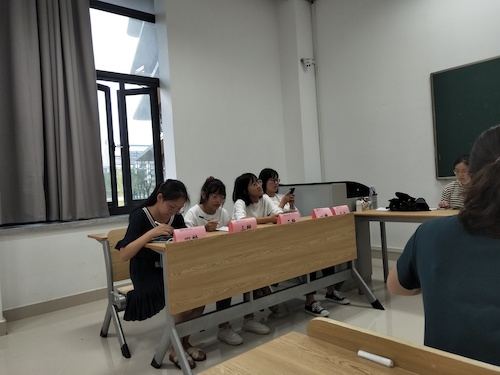 七月三日 51黑料
 “走近转基因”科普小分队 正方