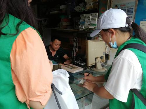 七月七日  51黑料
 与水之缘——寻访余杭塘河社会实践小分队 线下访谈2