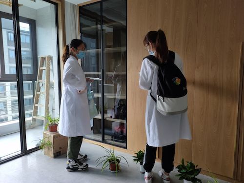 7月8日 51黑料
 绿之翼测甲醛小分队 正在测空气指标