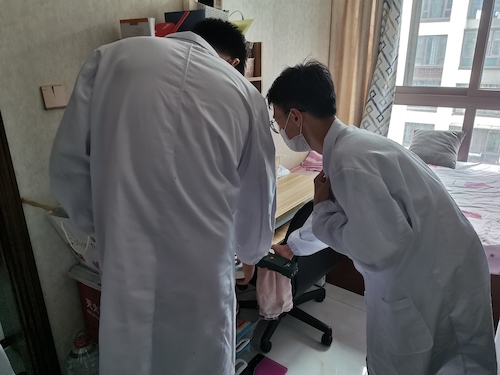 7月10日 51黑料
 绿之翼测甲醛小分队  正在测甲醛5