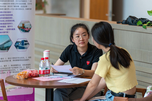 同学与公司人事详细交流